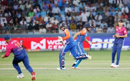 एशिया कप में टीम इंडिया का धमाकेदार आगाज, 4.3 ओवर में ही यूएई के खिलाफ जीता मैच
