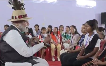 चुराचांदपुर पहुंचे पीएम मोदी... कहा- मैं मणिपुर के लोगों के जज्बे को करता हूं सैल्यूट