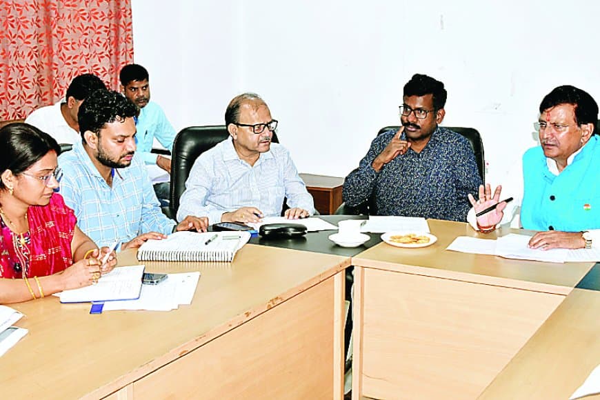 किसानों को समय पर खाद उपलब्ध कराने के लिए बनेगी तहसील स्तर की कमेटी, पारदर्शिता में होगी निगरानी