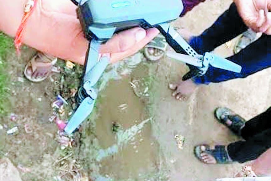 छतरपुर में एक सप्ताह से उड़ रहे संदिग्ध ड्रोन: राजनगर, लवकुशनगर, गौरिहार के बाद अब हरपालपुर में दिखे, क्या किसी बड़ी साजिश का संकेत?