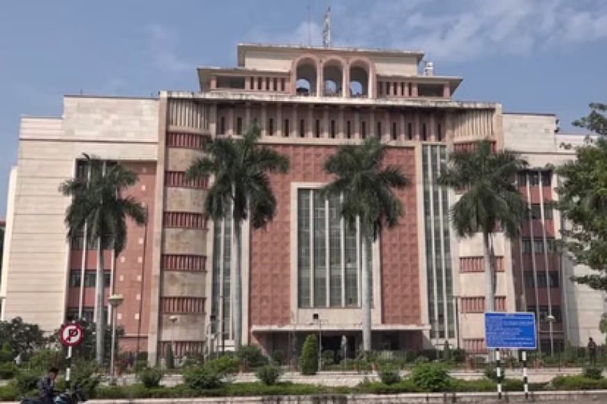 मध्यप्रदेश... आधी रात प्रशासनिक सर्जरी... 18 आईएएस का तबादला 