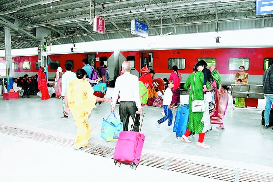 मुख्यमंत्री तीर्थदर्शन योजना: 25 अक्टूबर को रीवा से चलेगी तीर्थदर्शन ट्रेन, बुजुर्गों को मिलेगा द्वारका और सोमनाथ यात्रा का अवसर