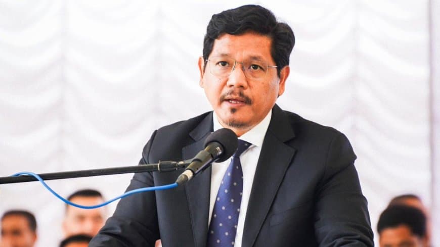 मेघालय में सियासी भूचाल... एक साथ आठ मंत्रियों ने दिया इस्तीफा