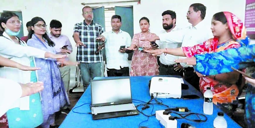 सिरमौर में कुपोषित बच्चों की भरमार, लेकिन एनआरसी में खाली पड़े बेड — स्वस्थ नारी सशक्त परिवार अभियान की बैठक में उठा सवाल