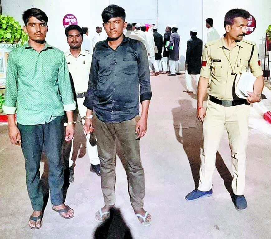 जालंधर से बिहार के लिए भेजी जा रही थी 48 लाख की शराब: ट्रक में पीओपी की बोरियों के बीच छिपाई गई 869 पेटियां, चालक-सहायक जेल भेजे गए