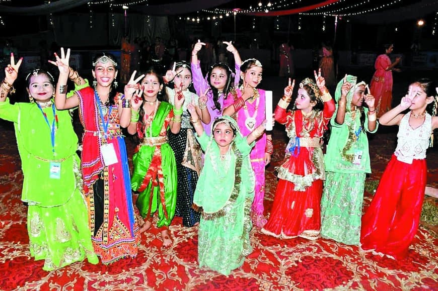 ‘गूंज’ द नवरात्रि फेस्ट 2025: श्रद्धा, गरबा और संस्कृति के रंगों से सजी सतना की रातें, आस्था और उत्साह की गूंज में डूबा पूरा शहर