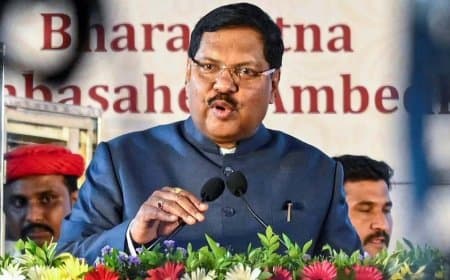 सीजेआई ने कहा- बुलडोजर से नहीं, कानून से चलता है भारत 