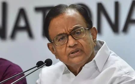 चिदंबरम ने कहा- स्वर्ण मंदिर को वापस पाने के लिए ऑपरेशन ब्लू स्टार गलत तरीका था