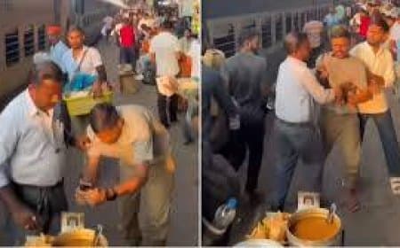 जबलपुर स्टेशन पर समोसे के बदले वेंडर ने उतरवाई यात्री की घड़ी: वीडियो वायरल होने के बाद वेंडर गिरफ्तार, लाइसेंस रद्द करने की प्रक्रिया शुरू