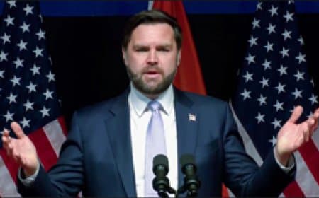 गाजा में  युद्धविराम को संभालने पहुंचे अमेरिकी उपराष्ट्रपति 