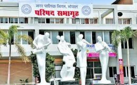 भोपाल नगर निगम बैठक: बांदीखेड़ी जल प्रोजेक्ट पास, कोटेशन और बस सेवा पर विपक्ष-सत्त्तापक्ष में विवाद