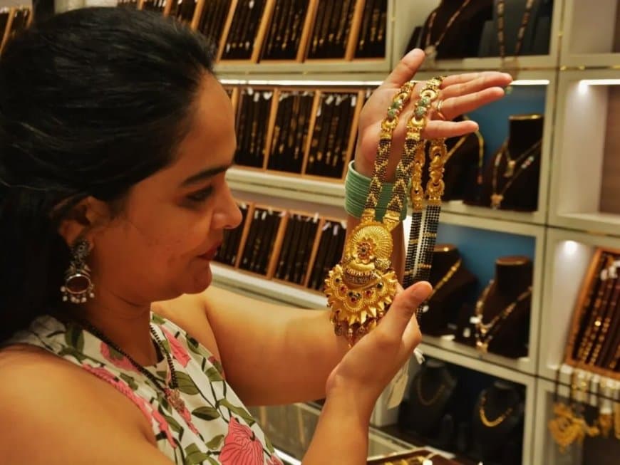 मध्यप्रदेश... सोना 119,490 रुपए तोला और चांदी डेढ़ लाख के करीब