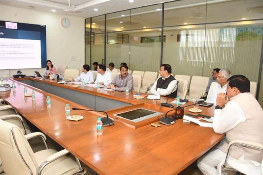 छिंदवाड़ा दवा कांड: मुख्यमंत्री डॉ. मोहन यादव के कड़े निर्देश, ड्रग कंट्रोलर सहित 4 अधिकारी पर गिरी गाज