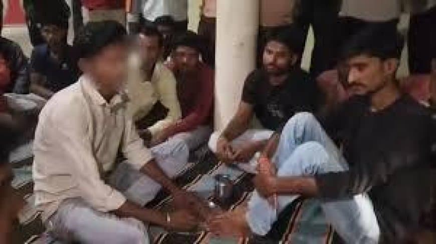 दमोह मीम विवाद: युवक से पैर धुलवाकर पानी पिलाया, MP पुलिस ने 6 पर केस दर्ज किया