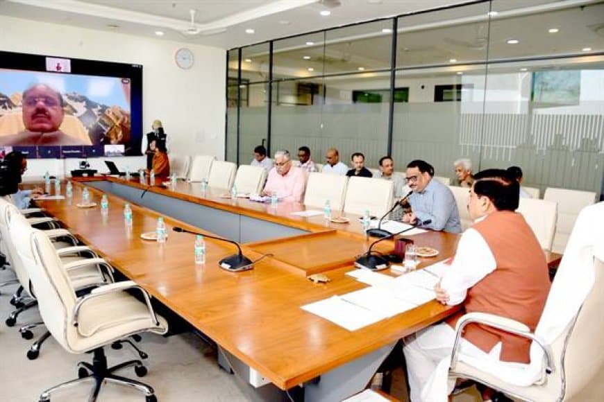 गोवर्धन पूजा से आत्मनिर्भर भारत उत्सव तक: CM डॉ. यादव ने त्यौहारों के लिए दिए निर्देश