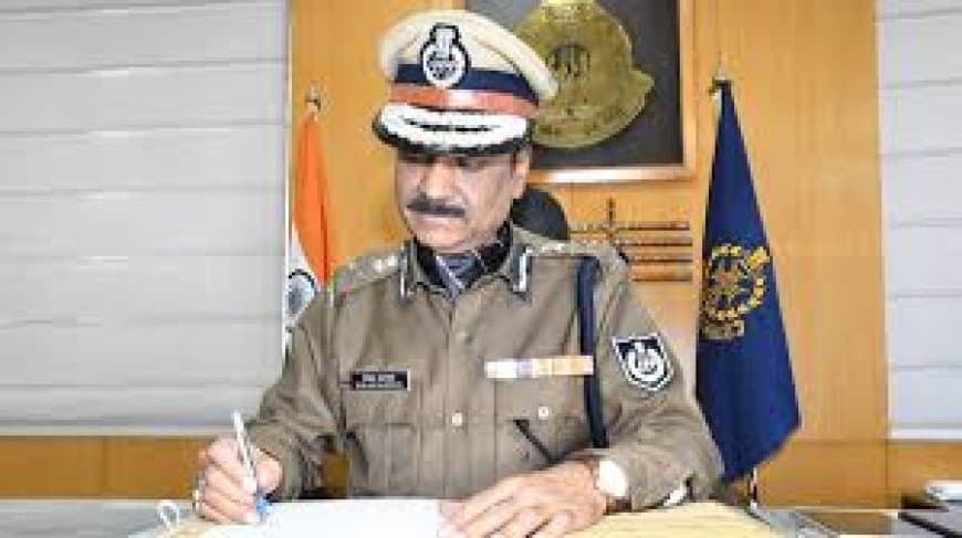 MP DGP कैलाश मकवाना का कार्यकाल बढ़ा: अब 1 दिसंबर 2026 को होंगे रिटायर