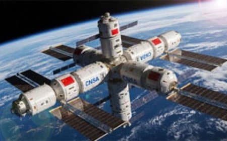 चीन के स्पेस स्टेशन से टकराया अंतरिक्ष मलबा, तीन अंतरिक्ष यात्रियों की वापसी टली