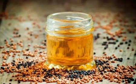सर्दियों में कौन सा तेल खाना है फायदेमंद, जानें हेल्थ बेनिफिट्स और सही इस्तेमाल के तरीके