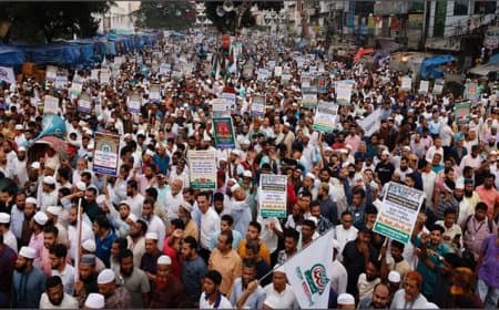 बांग्लादेश में चुनाव प्रचार में हिंसा : कई जगहों पर हमले और आगजनी