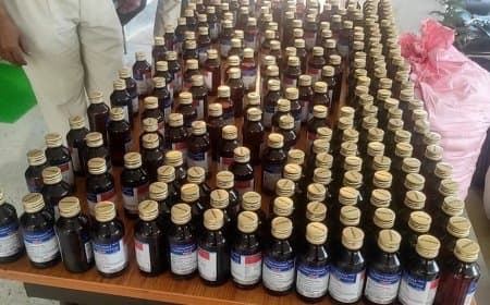 यूपी...12 फर्मों पर केस... 42 करोड़ की कोडीन कफ सिरप बरामद