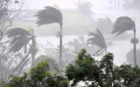 ‘दितवाह’ ने तीन राज्यों की बढ़ाई धड़कन... अलर्ट... आंधी के साथ बारिश