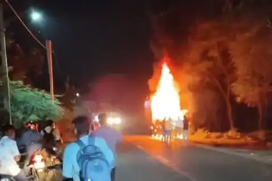 रायसेन में चलते ट्रक में लगी आग