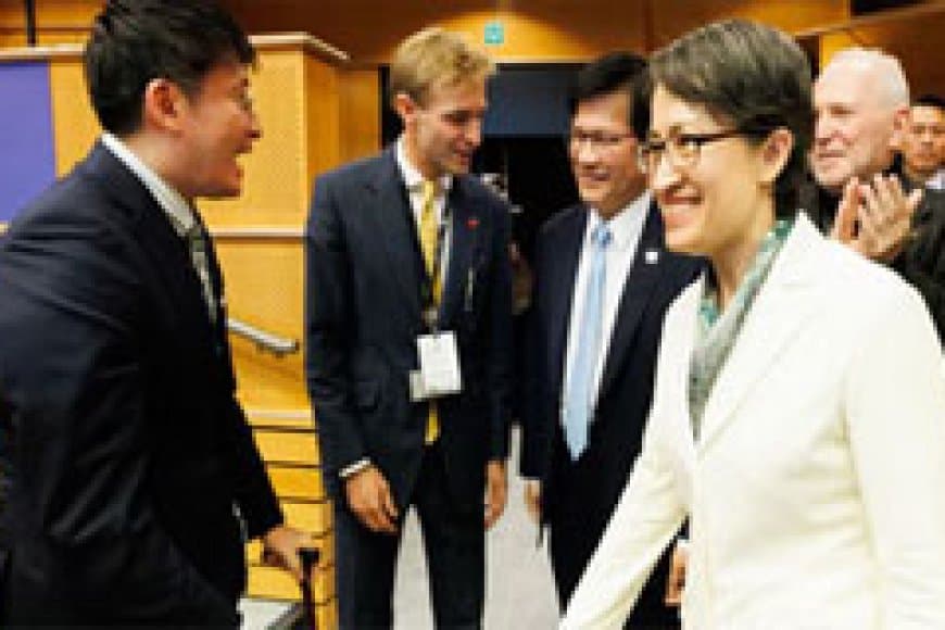 ताइवान की उपराष्ट्रपति ने पहली बार यूरोपीय संघ की संसद में दिया भाषण