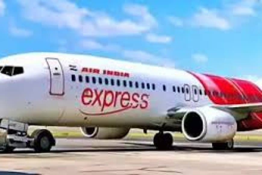 मुंबई-वाराणसी Air India Express फ्लाइट में बम की धमकी, वाराणसी एयरपोर्ट पर इमरजेंसी लैंडिंग