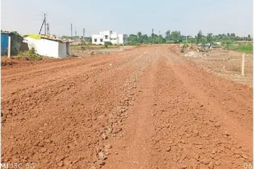 रिंग रोड बनने से पहले ही सरकारी जमीन पर भू-माफिया का कब्जा शुरू 