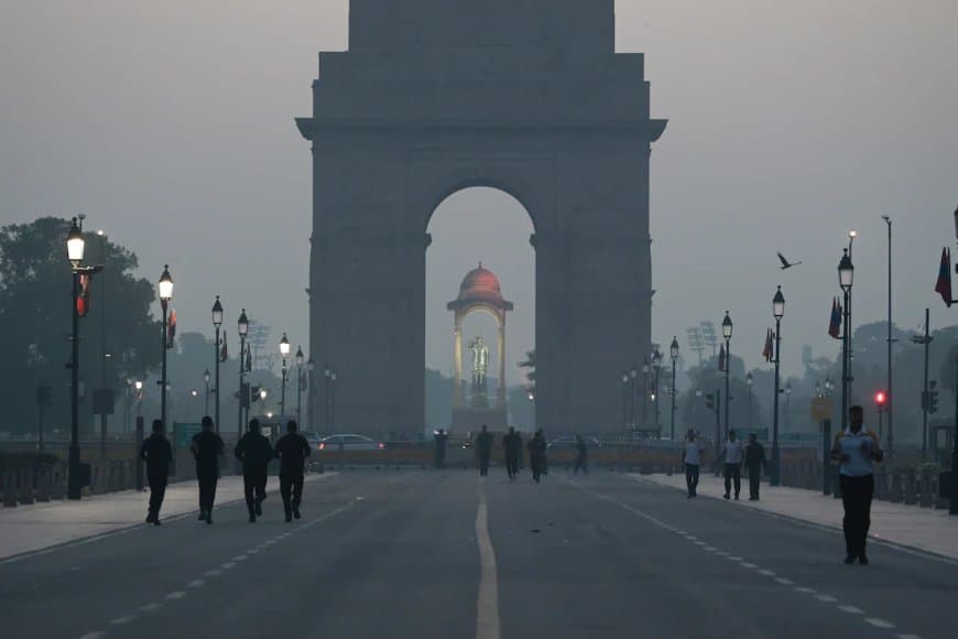 सावधान... दिल्ली की हवा में लोगों का निकलने लगा दम... प्रदूषण बढ़ा