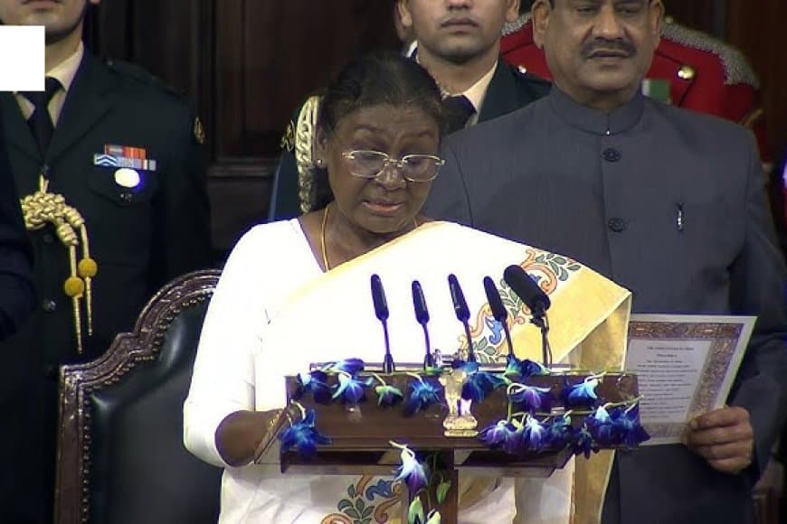 संविधान दिवस... नौ भाषाओं में संविधान के अनुवाद का लोकार्पण