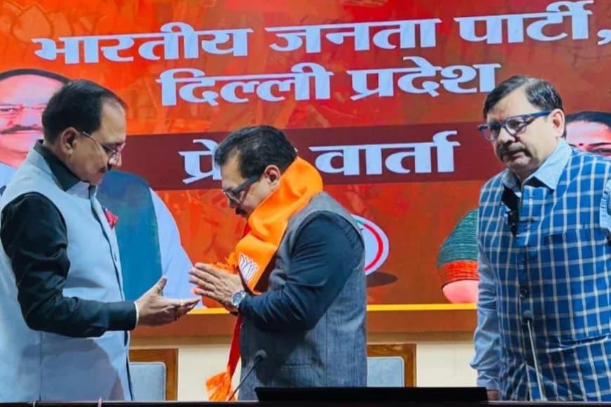 केजरीवाल को झटका... कल एमसीडी उपचुनाव... आज पूर्व विधायक भाजपा में शामिल