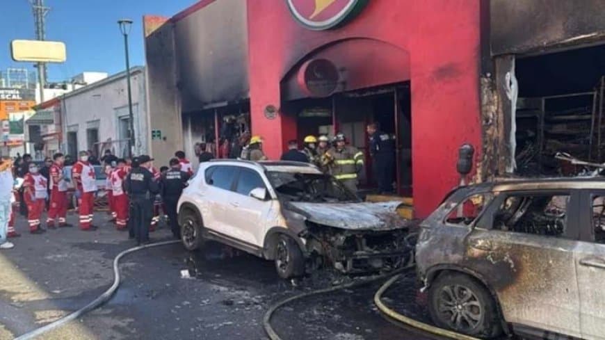 मेक्सिको... सुपरमार्केट में लगी आग... 23 लोग जिंदा जले