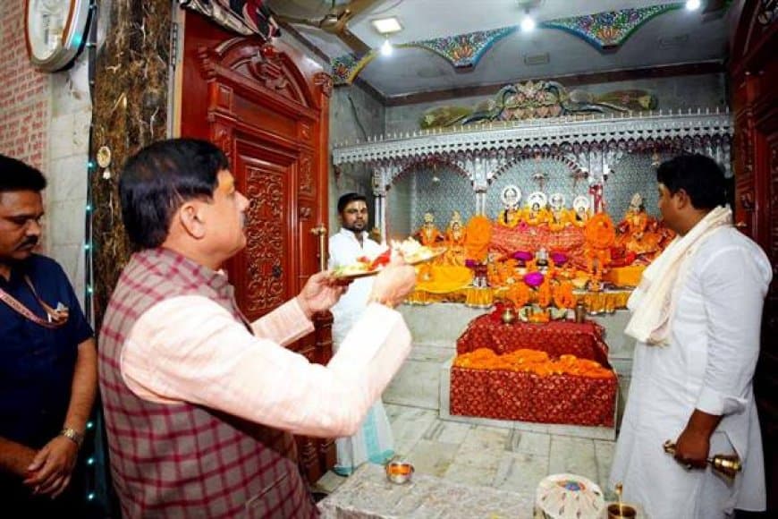 मुख्यमंत्री डॉ. मोहन यादव ने सीतामढ़ी के पुनौरा धाम में किए माँ जानकी के दर्शन, धार्मिक पर्यटन को बढ़ावा देने पर दिया जोर