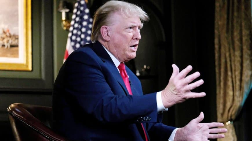 बैकफुट पर ट्रंप... एच-1बी वीजा पर ढीले पड़े तेवर... कहा- अमेरिका में टैलेंट की कमी