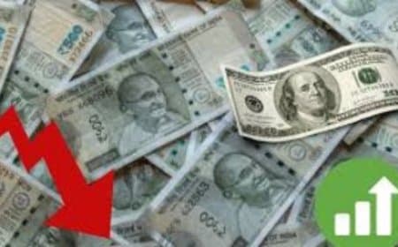 भारत-अमेरिका व्यापार समझौते की खबर के बाद रुपया रिकॉर्ड निचले स्तर 90.48 पर लुढ़का