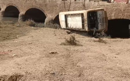 विदिशा बस हादसा: सांची जा रही स्कूल बस पुल से गिरी, 28 बच्चे घायल, नदी में पानी न होने से टला बड़ा खतरा