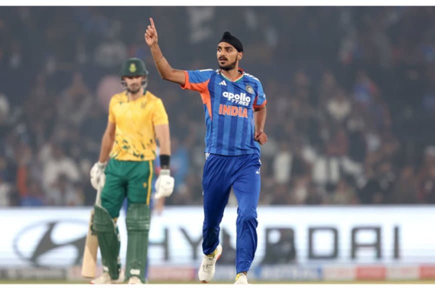 गेंदबाजों के दम पर भारत की ऐतिहासिक जीत: अफ्रीका को 101 रनों से रौंदकर सीरीज में 1-0 की बढ़त