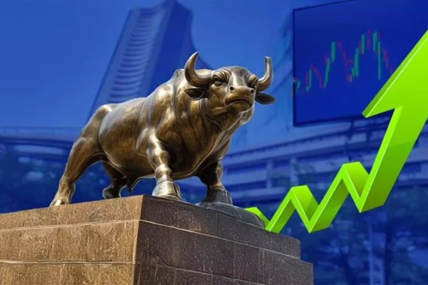 भारत... 2025 के अंतिम मुस्कुराया बाजार... हरे निशान पर खुले सेंसेक्स-निफ्टी