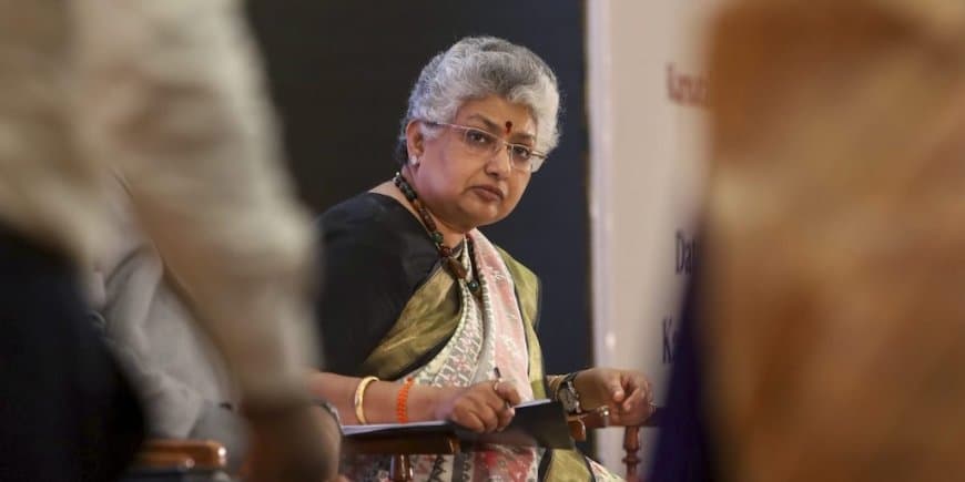 जस्टिस नागरत्ना बोलीं- कोर्ट के फैसले स्याही से लिखे जाते हैं, रेत से नहीं