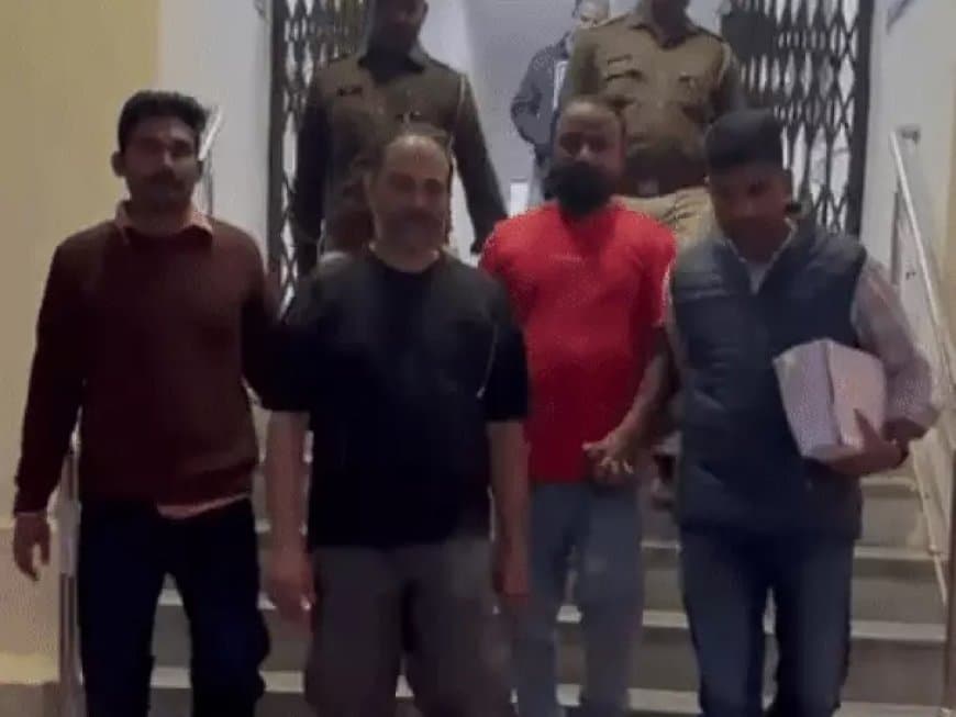 फिल्ममेकर विक्रम भट्ट ₹30 करोड़ की धोखाधड़ी में अरेस्ट; उदयपुर पुलिस करेगी ट्रांजिट रिमांड के लिए अप्लाई