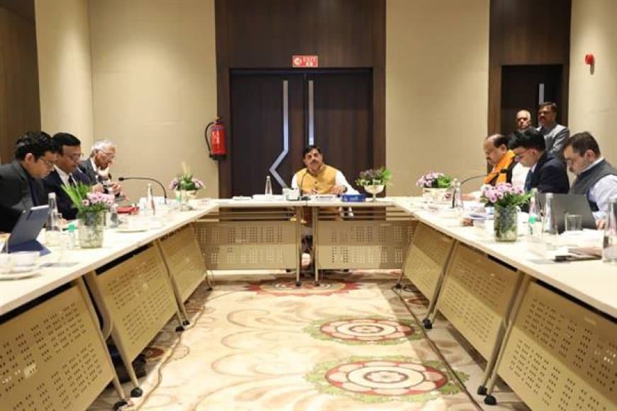 MP MSME ग्रोथ 31%: मुख्यमंत्री डॉ. यादव ने भोपाल-इंदौर में औद्योगिक विकास को बढ़ावा देने के दिए निर्देश