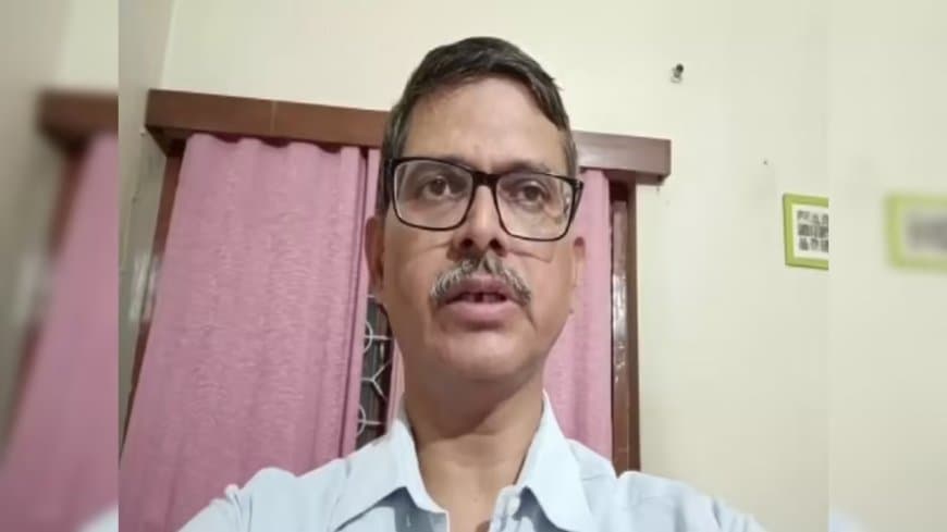 उत्तर प्रदेश... पूर्व आईपीएस अमिताभ ठाकुर रात दो बजे गिरफ्तार