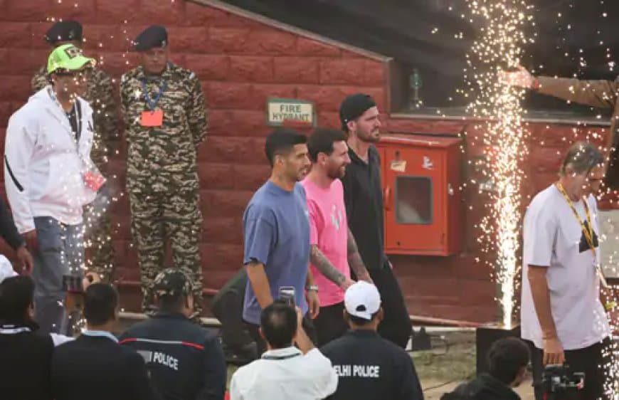 दिल्ली में लियोनल मेसी को ICC चेयरमैन जय शाह ने भेंट किया T20 वर्ल्ड कप का इन्विटेशनल टिकट और भारतीय जर्सी