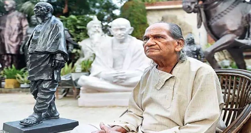 दु:खद... स्टैच्यू ऑफ यूनिटी बनाने वाले मूर्तिकार पद्मश्री राम सुतार का निधन