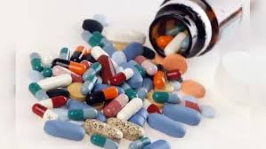 केंद्र सरकार ने 100mg से ज्यादा की नाइमेसुलाइड (Nimesulide) पर लगाया बैन; जानें क्यों है यह खतरनाक।