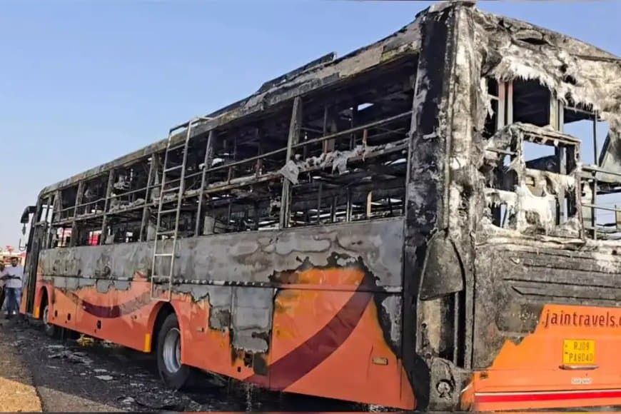 हादसों से सबक... स्लीपर बसों में अब सेफ्टी फीचर देना अनिवार्य  