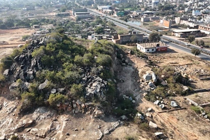 मध्यप्रदेश... शिवपुरी में अवैध खनन... भाजपा नेता पर 54.58 करोड़ जुर्माना