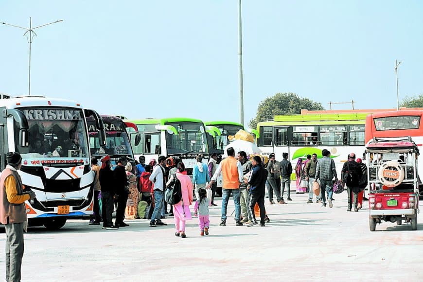 प्रशासन का डंडा चला पुराने बस स्टैंड से रीवा अमरपाटन रूट बसें हटीं आज