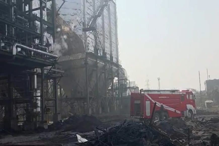 छग प्लांट में घमाका: छह मजदूरों की मौत, दस घायल, कई मलबे में दबे